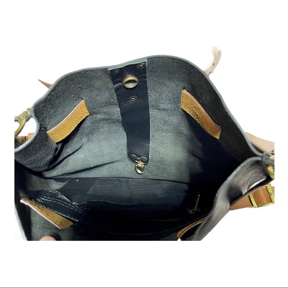Qisa Backpack Bag Black Full Grain Leather main image 11